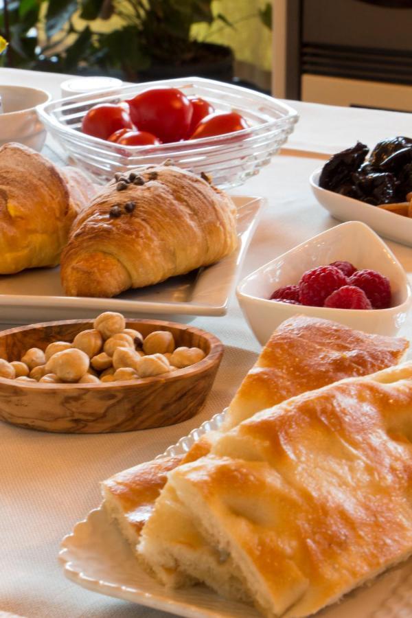 Bed and Breakfast L'Aromatario Нейве Экстерьер фото