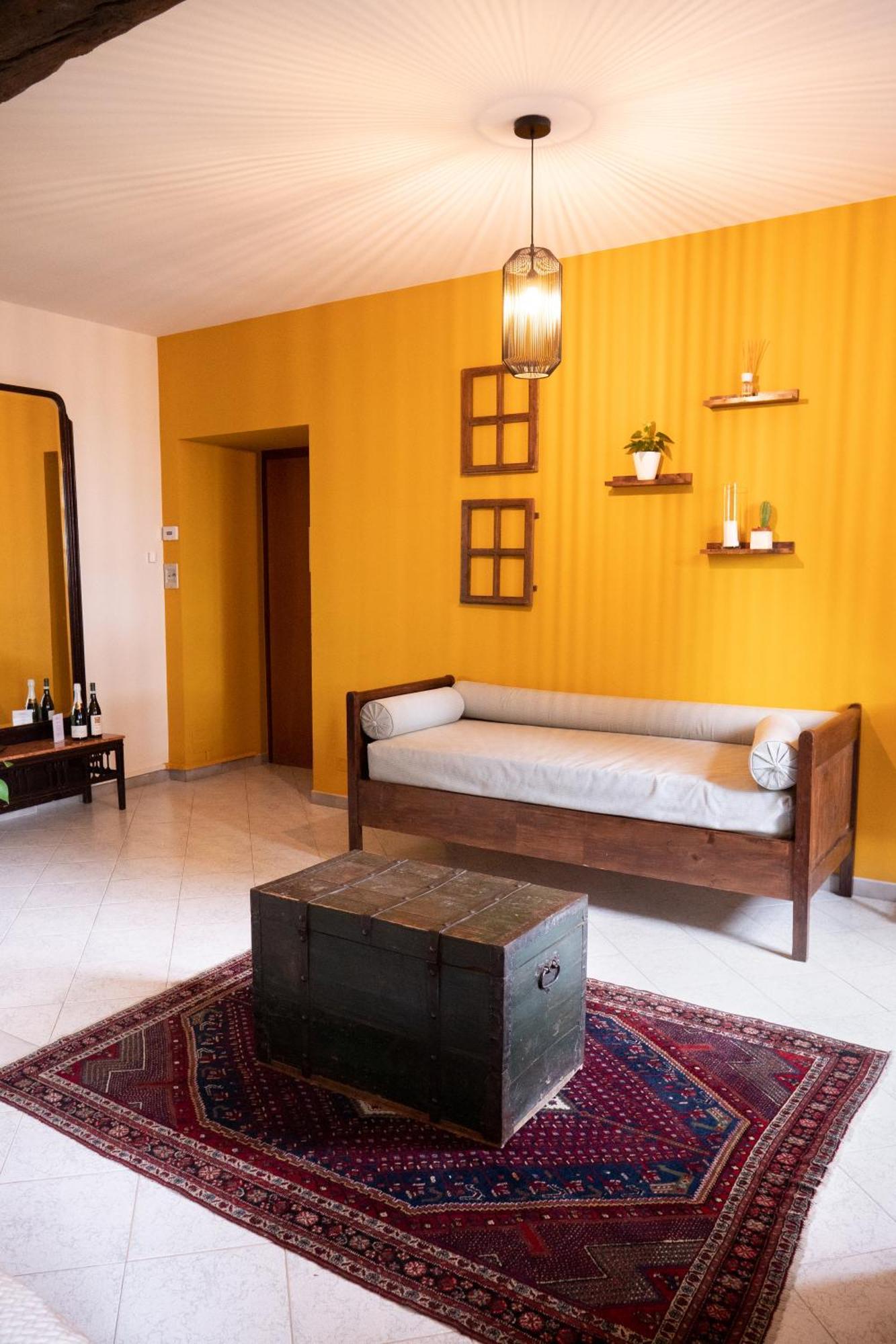 Bed and Breakfast L'Aromatario Нейве Экстерьер фото