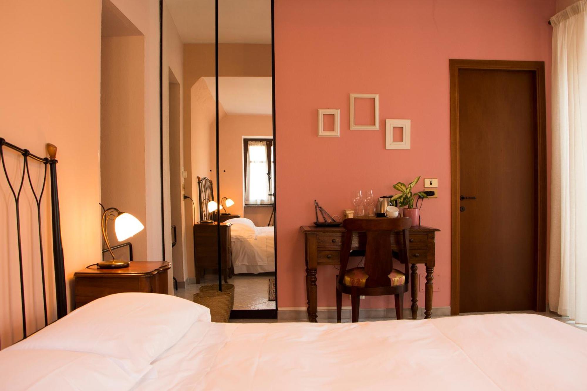 Bed and Breakfast L'Aromatario Нейве Экстерьер фото